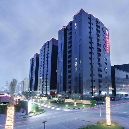 Ramada Hotel & Suites By Wyndham Adżman Zewnętrze zdjęcie