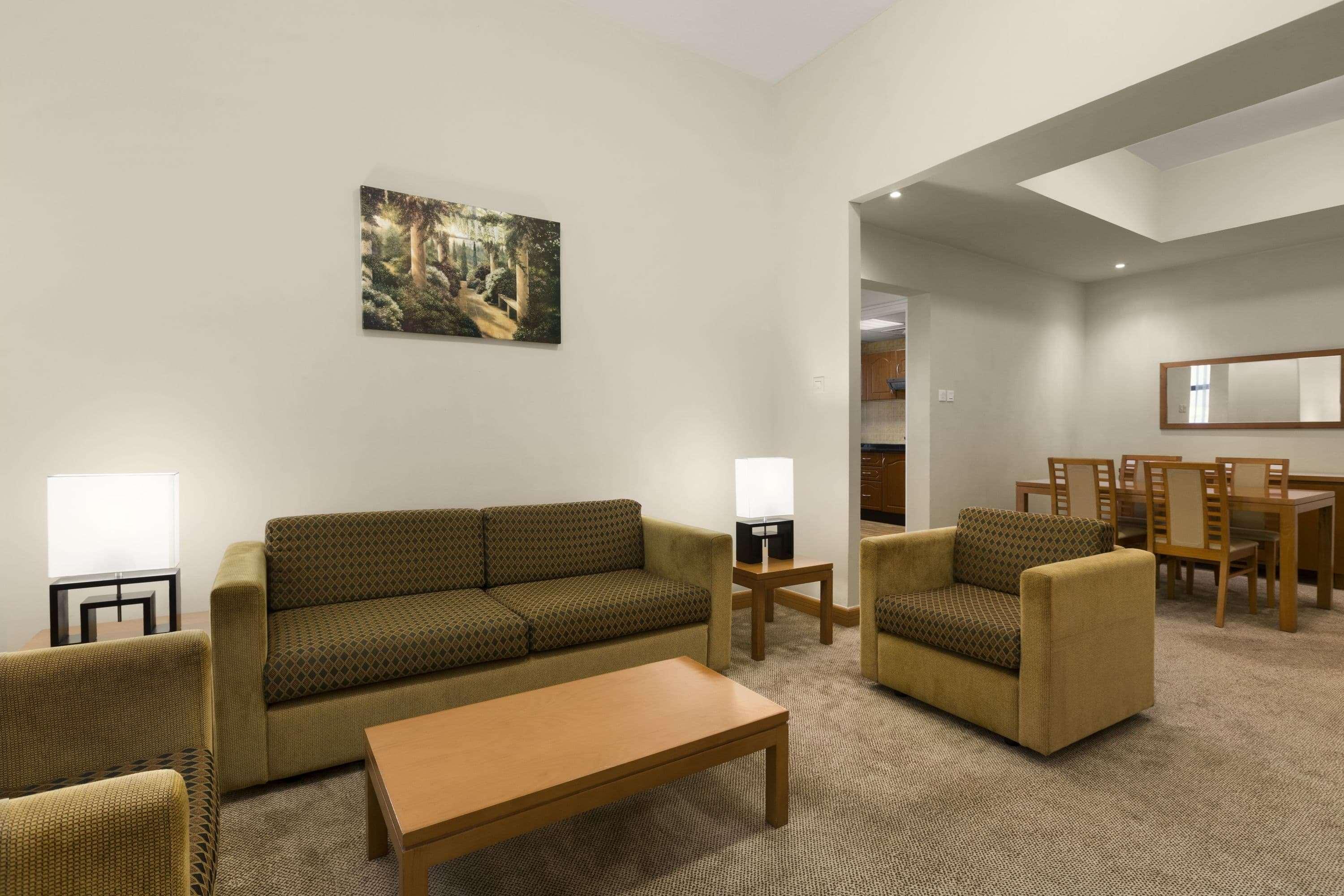 Ramada Hotel & Suites By Wyndham Adżman Zewnętrze zdjęcie
