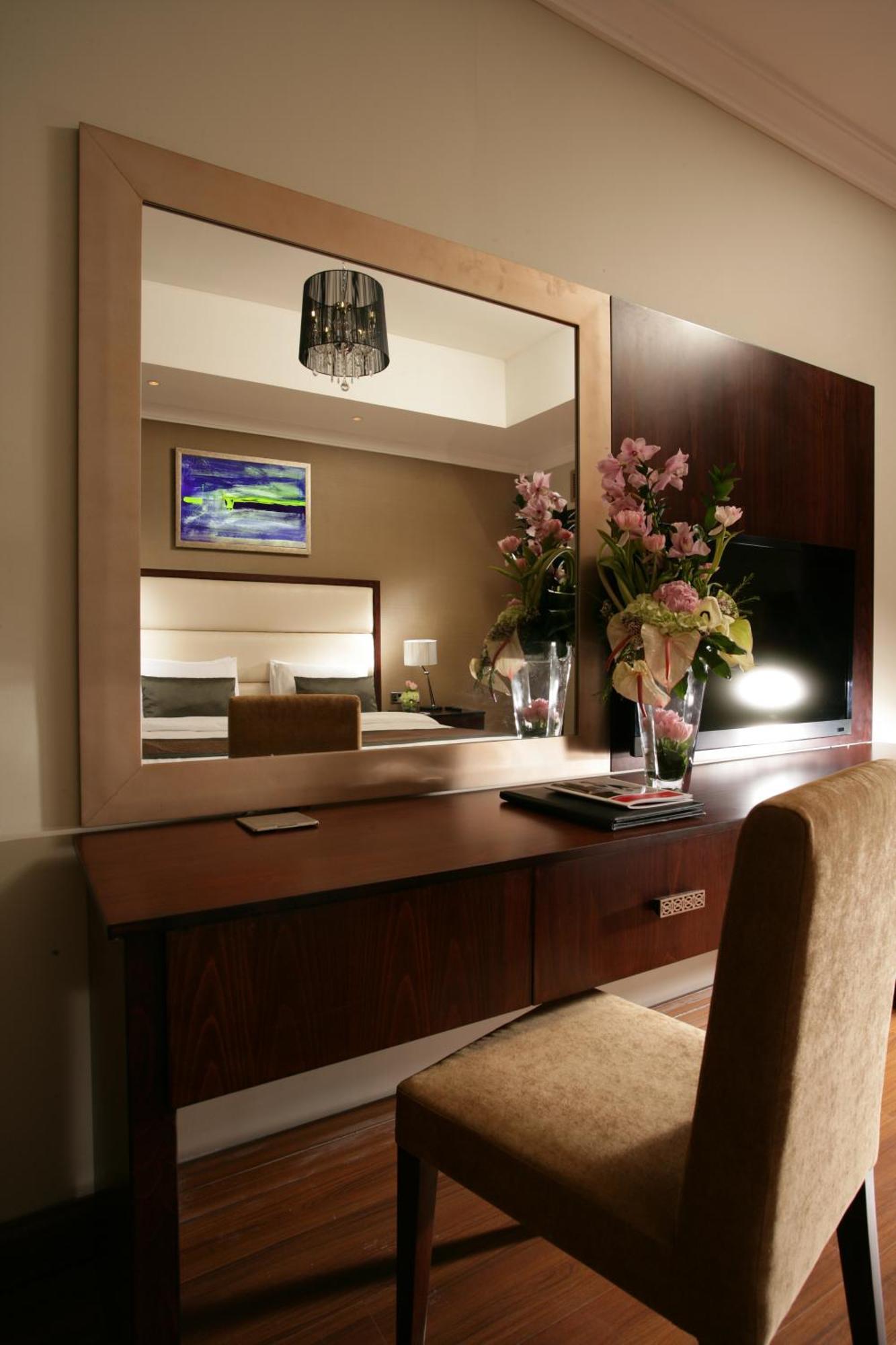Ramada Hotel & Suites By Wyndham Adżman Zewnętrze zdjęcie