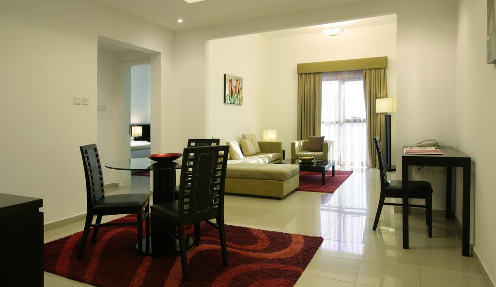 Ramada Hotel & Suites By Wyndham Adżman Pokój zdjęcie